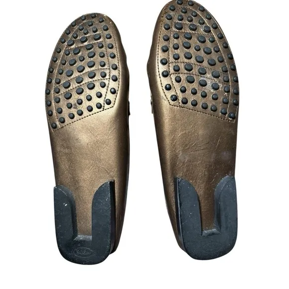 Tod's Women's Mocassins Driving Shoes‎ Bronze Copper Loafer Leather Size 8.5