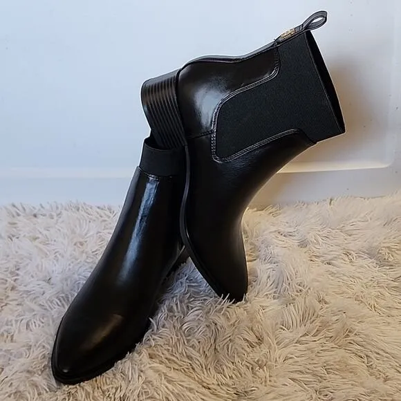 TOMMY HILFIGER POINTED TOE BLACK LEATHER HEEL BOOTS WOMAN'S  9.5 SEXY.
