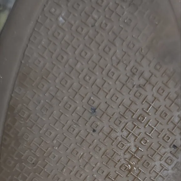 Tory Burch Leather shoes.
