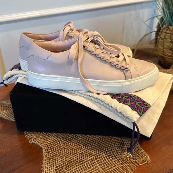 TORY BURCH RUFFLE SNEAKER Pink Leather Size 7.5