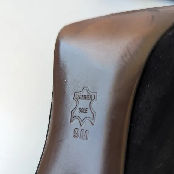 Tory Burch Snake Black, Brown and Gold Heels with Elegant Design