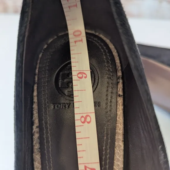 Tory Burch Snake Black, Brown and Gold Heels with Elegant Design