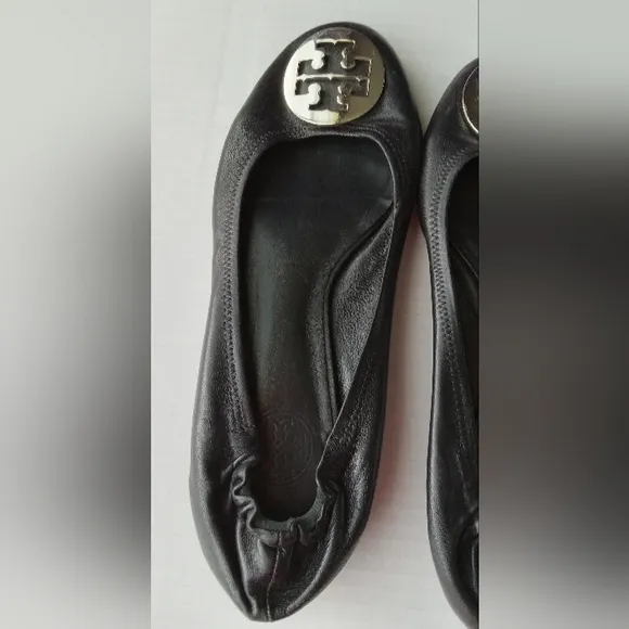 🩷💚⚜️Tory Burch⚜️🩷Black Ballet Flats Double T Signature Leather Shoe Size 8.5