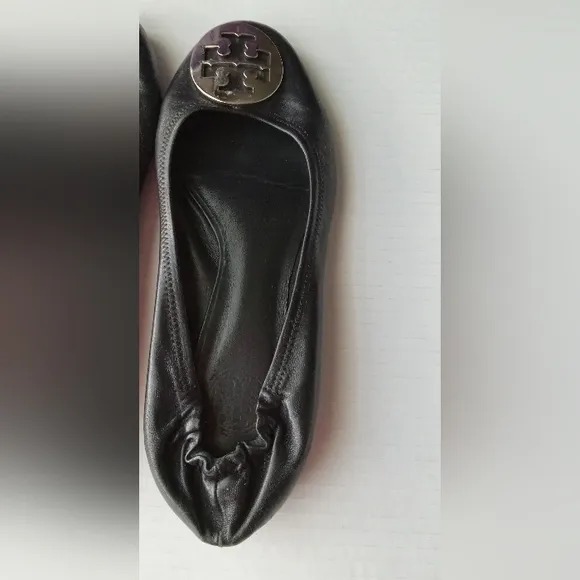 🩷💚⚜️Tory Burch⚜️🩷Black Ballet Flats Double T Signature Leather Shoe Size 8.5