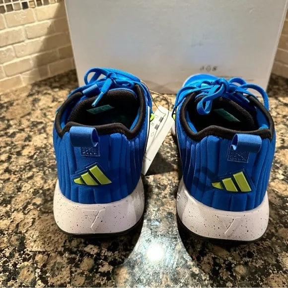 Trae Unlimited Adidas Basketball Shoes New in Box Size 7