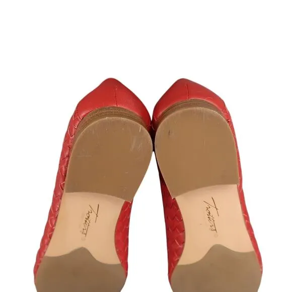 Trotters Shoes Womens 7 Loafer Slip On Woven Leather Red Fashion Career Classic