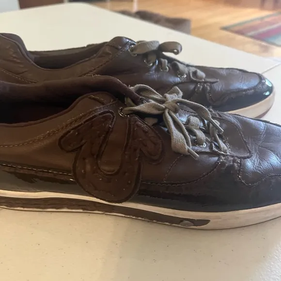 True religion 10.5 men’s brown leather shoes