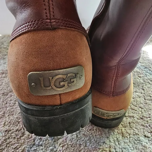 UGG‎ Australia Barolo Leather Boot Size 8