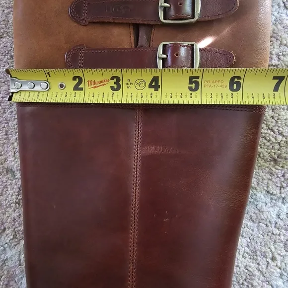 UGG‎ Australia Barolo Leather Boot Size 8