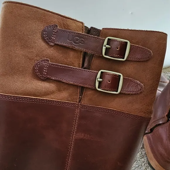 UGG‎ Australia Barolo Leather Boot Size 8