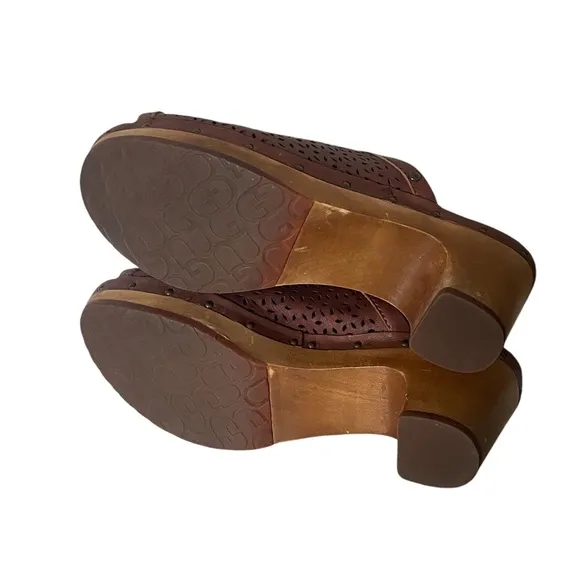 UGG Brown Slide Shoes Size 9