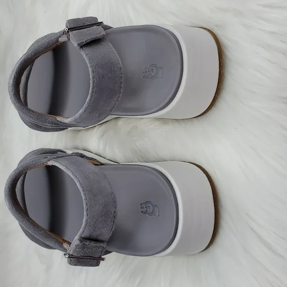 UGG Lynnden Sandal with Buckle Soft Amethyst Purple and White