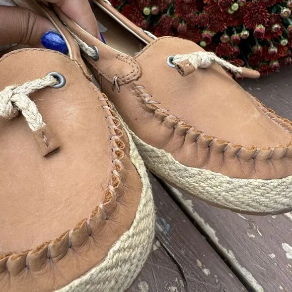 UGG Women's Chivon Leather Moccasin Shoes Brown Size 9 S/N 1004111