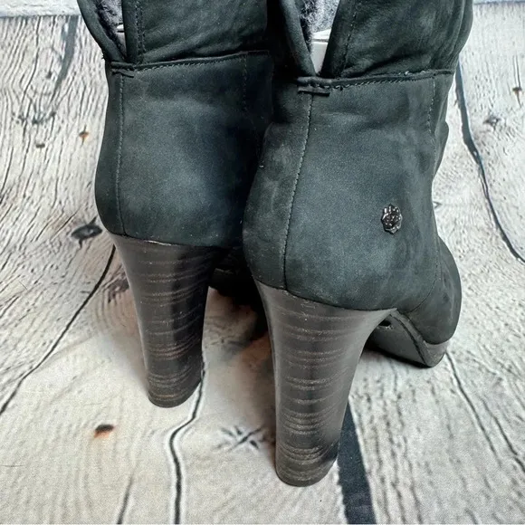 UGG Women’s Dandylion Ankle Booties Black Fur Lined Leather Shoes size 7