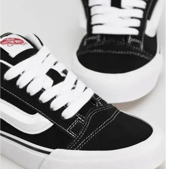 Vans kids Black and White Sneakers NEW W/ BOX Size 6.5