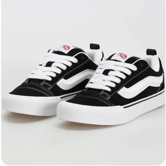 Vans kids Black and White Sneakers NEW W/ BOX Size 6.5