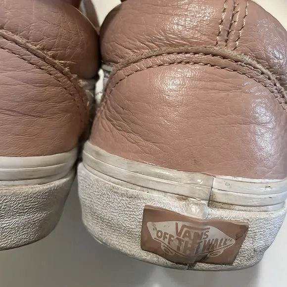 VANS OLD SKOOL DX TUMBLE LEATHER Pink and White Sneakers