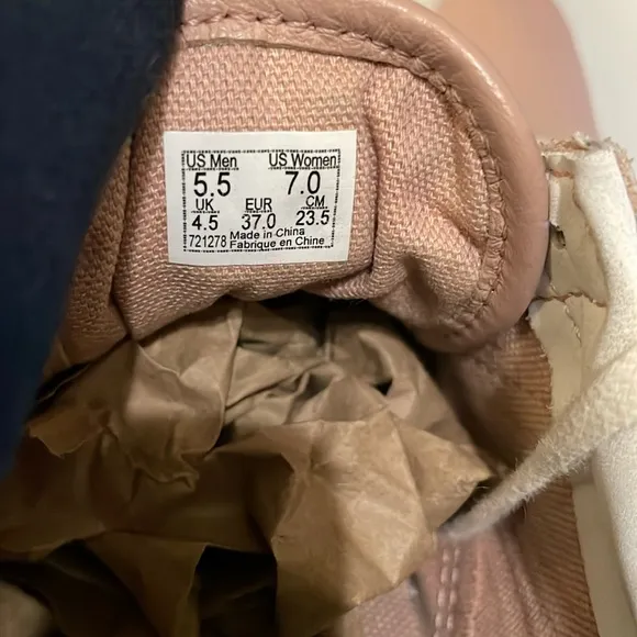 VANS OLD SKOOL DX TUMBLE LEATHER Pink and White Sneakers