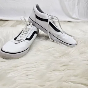VANS OLD SKOOL  WHITE pebble leather/Black detail SHOES old skool M9  W10.5