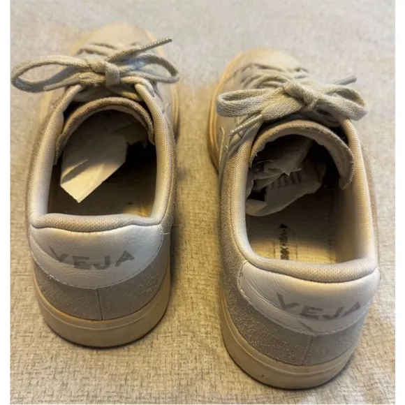 Veja Men's Tan Sneakers