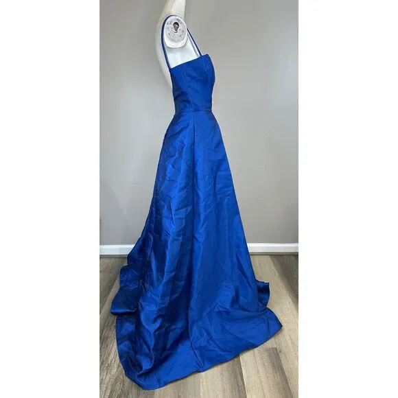 Vera Wang Bride Diane Sleeveless Fit &amp; Flare Gown Royal Blue US 6 $495