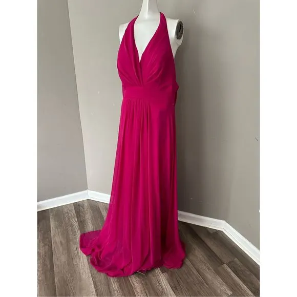 Vera Wang Bride Elvelyne Halter Gown