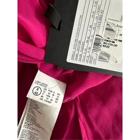 Vera Wang Bride Elvelyne Halter Gown