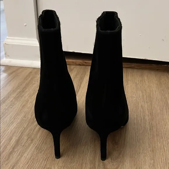 Veronica beard Lisa boot mid heel black suede Elegant Black Women's Ankle Boots