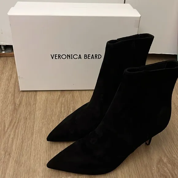 Veronica beard Lisa boot mid heel black suede Elegant Black Women's Ankle Boots