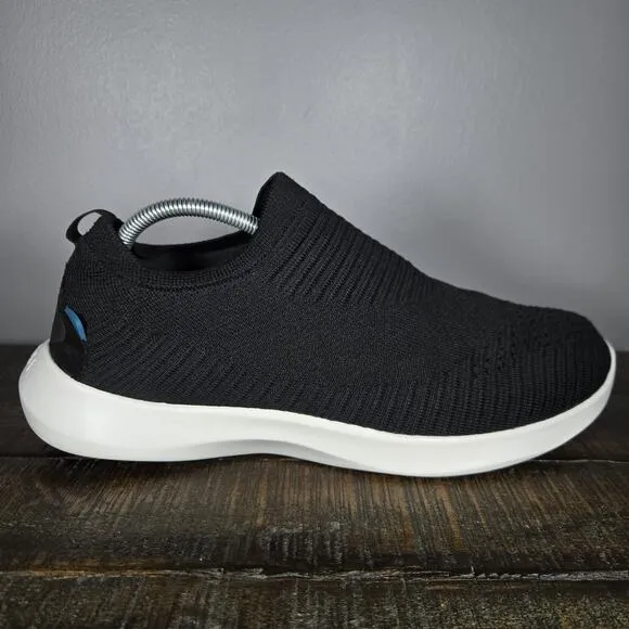 Vessi Everyday Move Slip On Mens Size 13 Waterproof Shoes Sneakers Black White