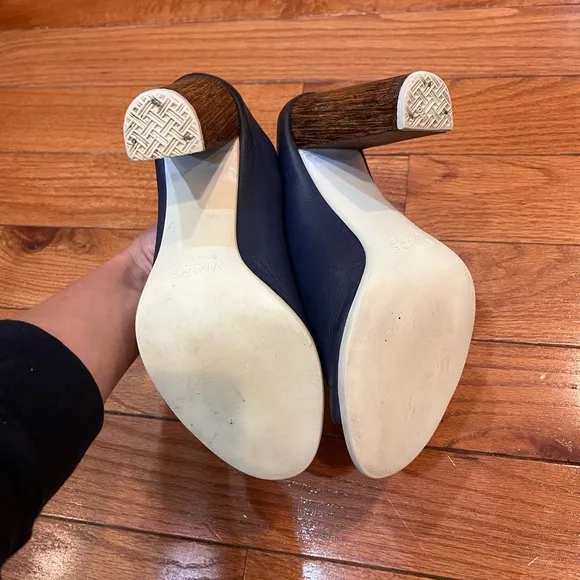 Vince Blue Leather Open Toe Mules