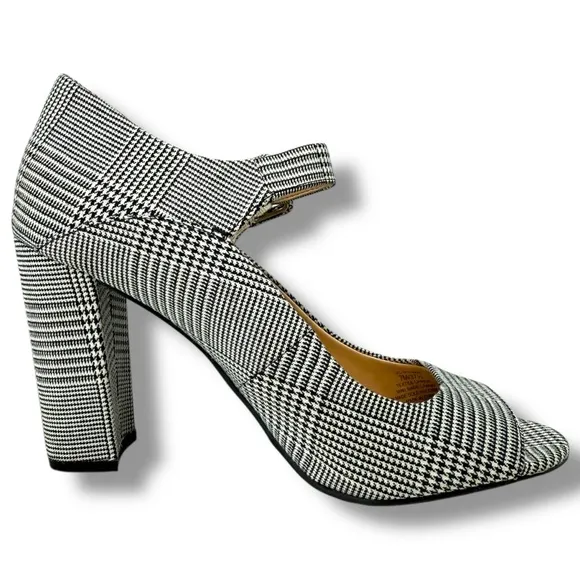Vince Camuto Selmer Houndstooth Plaid Open Toe Chunky Heel Mary Janes, Size 7