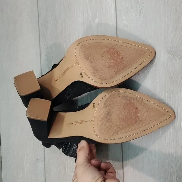Vince Camuto Women Levesna Ankle Heels Shoes sz 8.5M