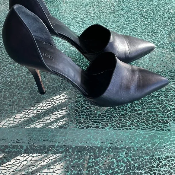Vince shoes size 10 M