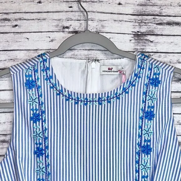 Vineyard Vines Pop Embroidered Shift Dress