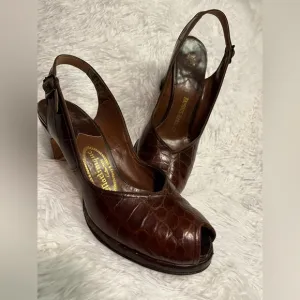 Vintage 1940’s Martinique crocodile heels