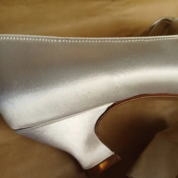 Vintage 80s Dyeable Satin Wedding Shoes