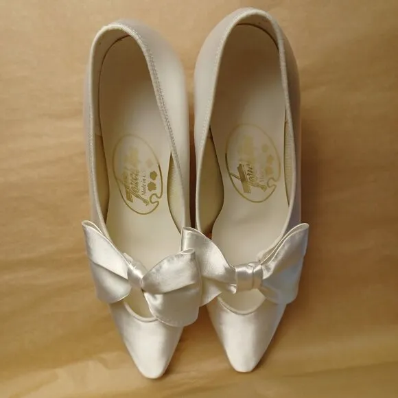 Vintage 80s Dyeable Satin Wedding Shoes