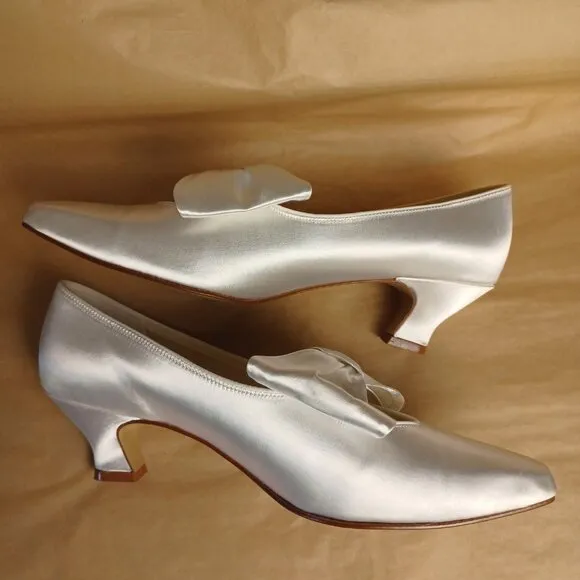 Vintage 80s Dyeable Satin Wedding Shoes