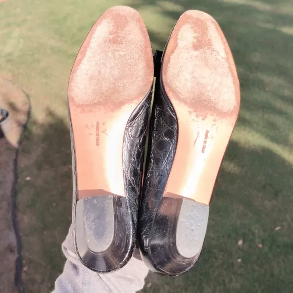 Vintage Salvatore Ferragamo Kitten Heel Shoes