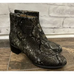 Vionic Size 9 Kamryn Boa Metallic Snake Nebuck Ankle‎ Boots Booties Comfort Shoe