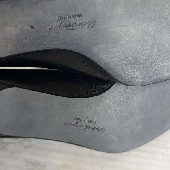 Vtg Salvatore Ferragamo Black Leather Kitten Heel pumps from 60s size 8.5 2A
