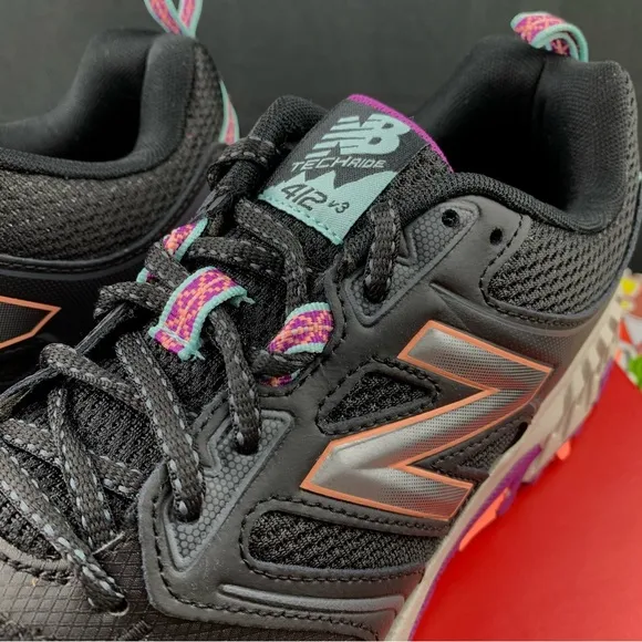 WIDE New Balance 412 Techride Size 6 / 6.5 Women's
