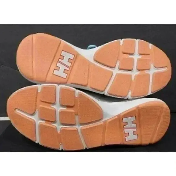 Woman's Boat Shoes Helly Hansen Ahiga V4 Hydropower NIB SZ 6.5