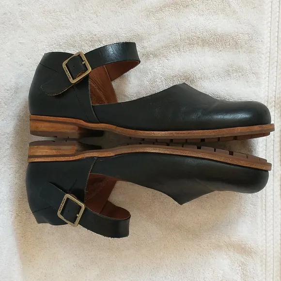 Women's Kork Ease Bellota Black Leather Mary Janes Size 10