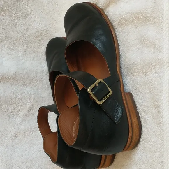 Women's Kork Ease Bellota Black Leather Mary Janes Size 10