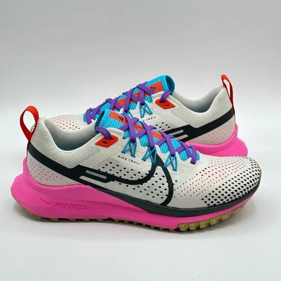 Women's Nike Pegasus Trail 4 Light Orewood  Running Shoes FD0876-100 Size 8