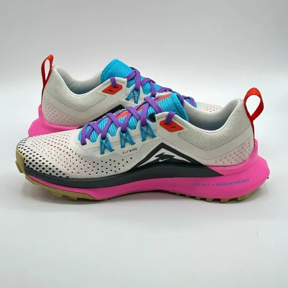 Women's Nike Pegasus Trail 4 Light Orewood  Running Shoes FD0876-100 Size 8