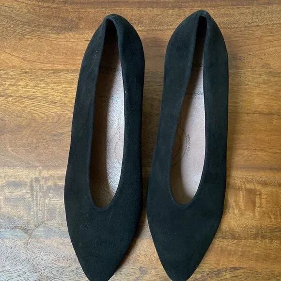 wonders made in Spain Block Heel Suede Shoes