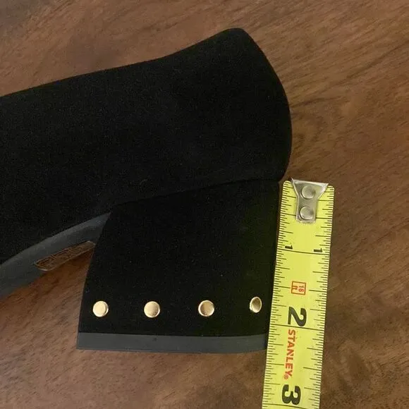 wonders made in Spain Block Heel Suede Shoes